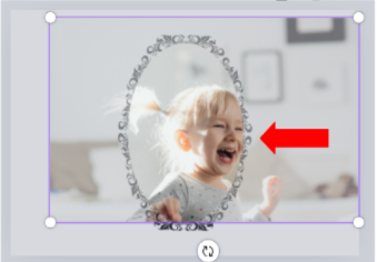 Canvaでフレーム内の画像を拡大している画面
